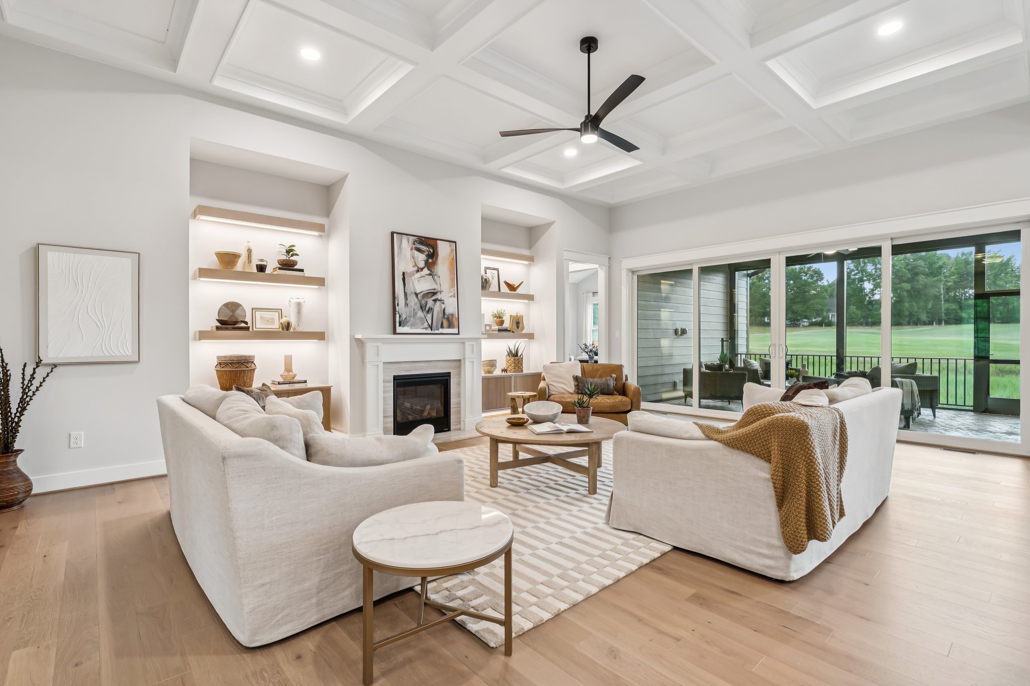 24f_RCI_Claremont_familyroom